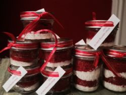 Shippable 4-pack Mason Jars filled w/ Red Velvet cupcakes